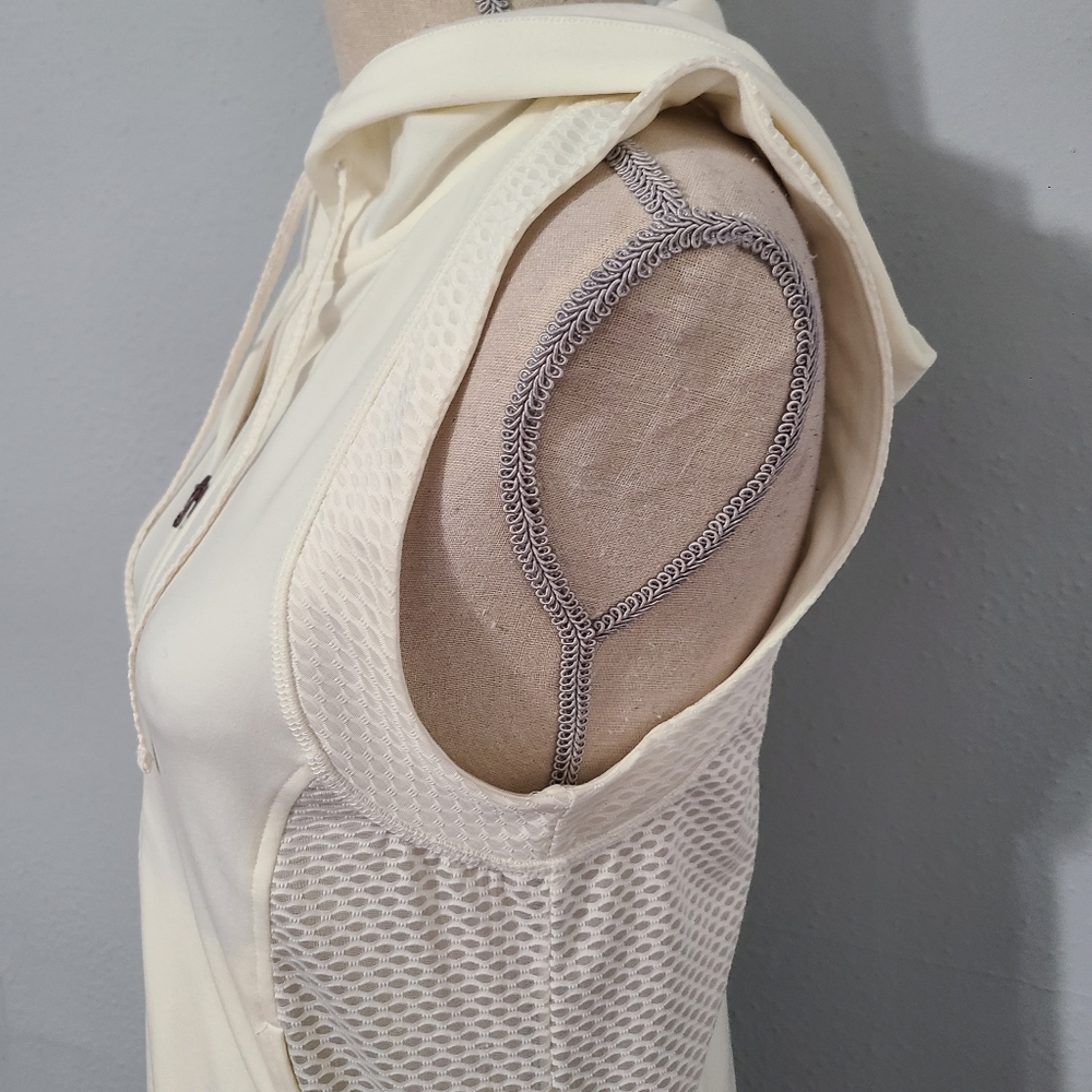 CALIA by Carrie Underwood Mesh Zip Up Vest‎ with Hood Cream NWT Size Small - Picture 5 of 12